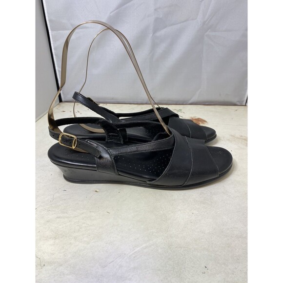 Sas Womens Caress Wedge Sandal Black Leather Cushoined Low Heel Slingback 8.5 - Picture 2 of 10